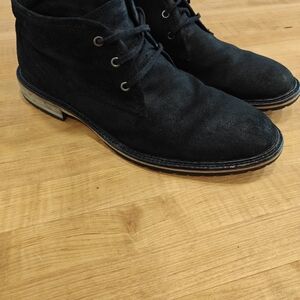 Andrew Marc Black Suede Chukka Boots
